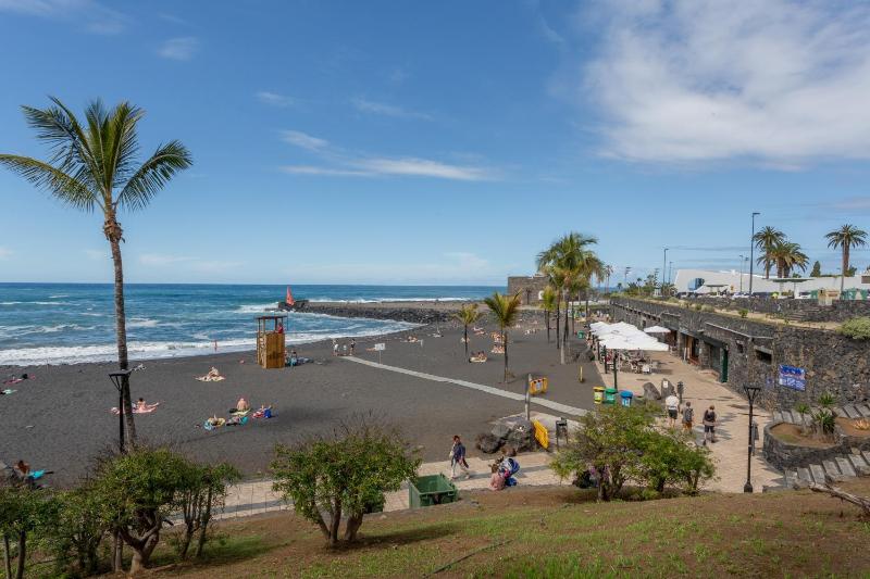Martianez Luxury Vista - image 25