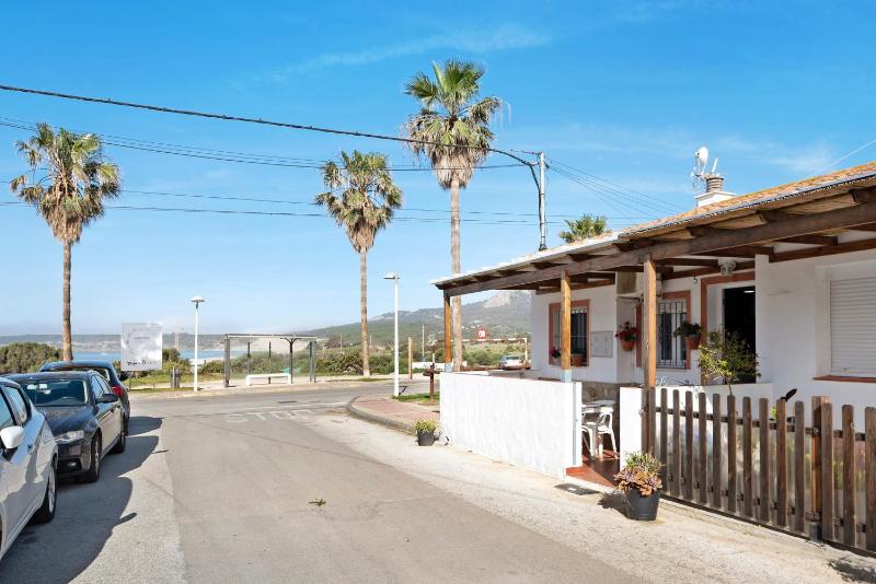Casa Vistas al Mar Bolonia - image 18