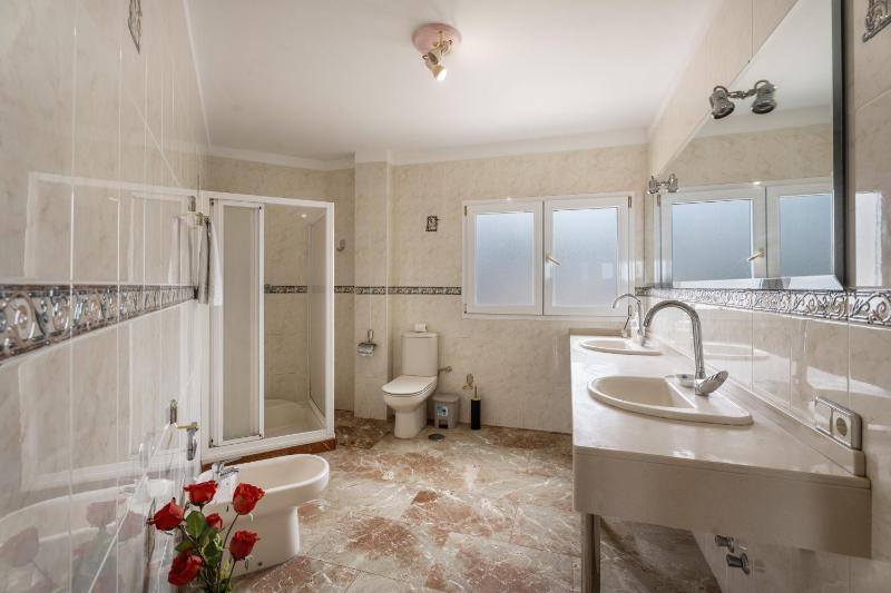 Villa Luxury Vistas al Mar - image 4