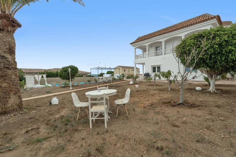 Villa Luxury Vistas al Mar - image 21