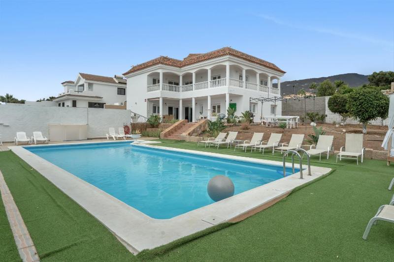 Villa Luxury Vistas al Mar - image 1