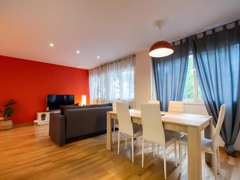 2 bedroom apartment in Maragall - image 4