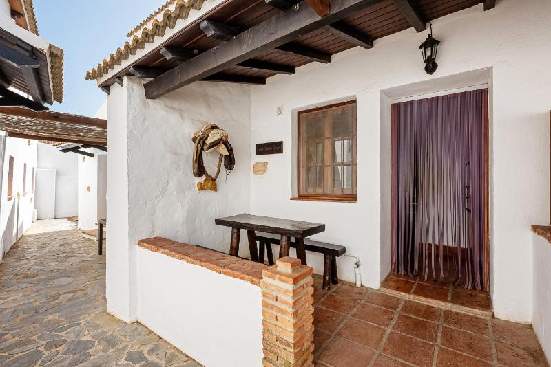 La Cuadra - image 21
