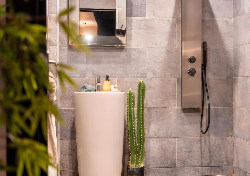Studio romantique avec Jacuzzi - image 21