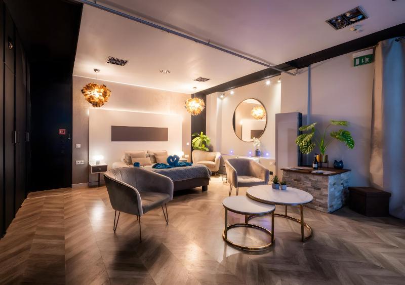 Studio romantique avec Jacuzzi - image 1