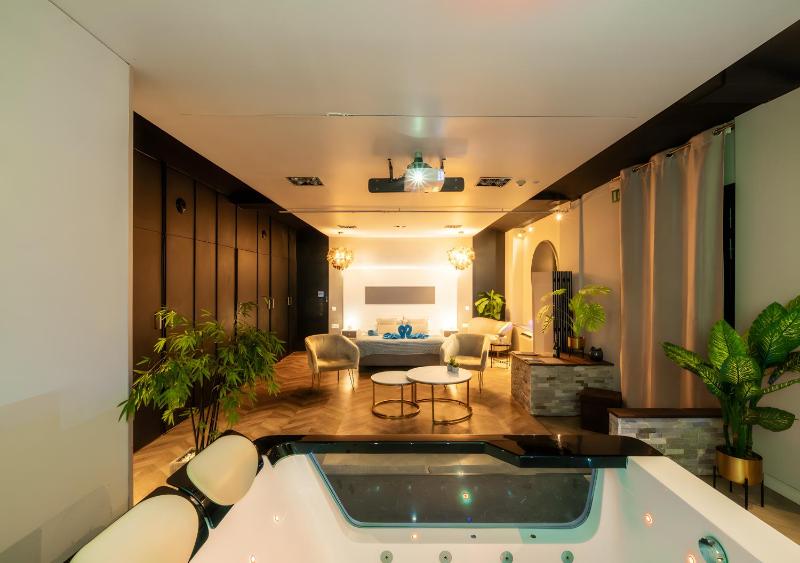 Studio romantique avec Jacuzzi - image 22