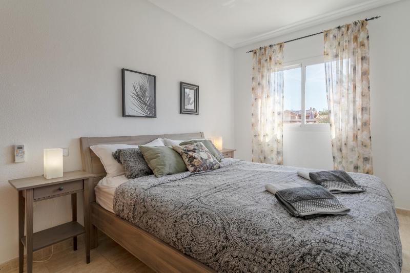 Apartment in Gran Alacant - image 17