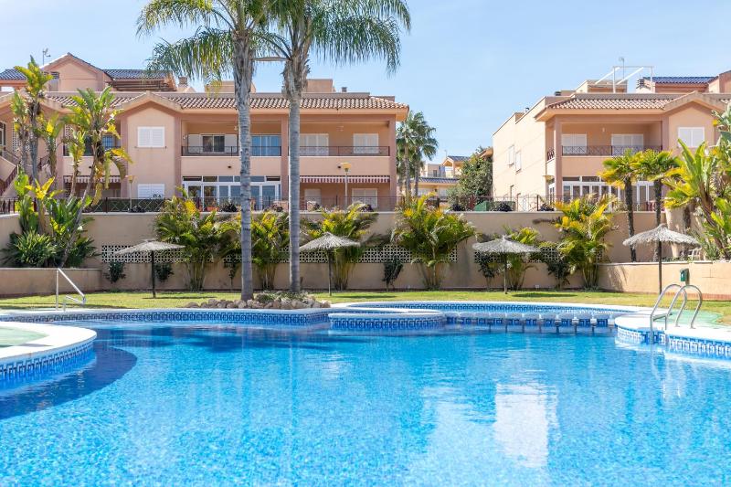 Apartment in Gran Alacant - image 19