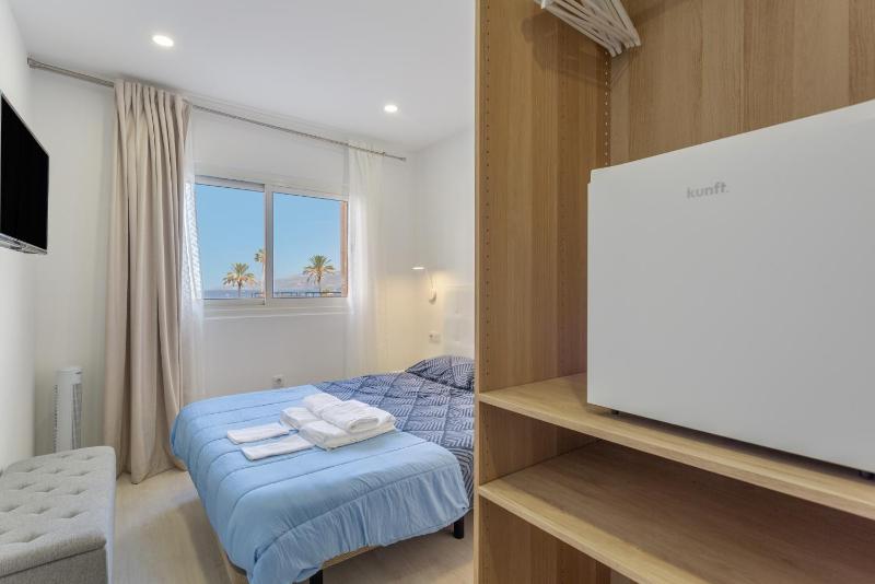 Martianez Luxury Vista - image 10