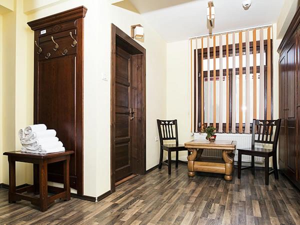 One-Bedroom Suite image 4
