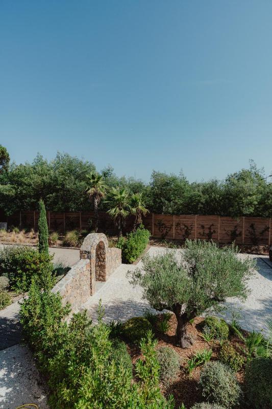 Villa Maures - image 12