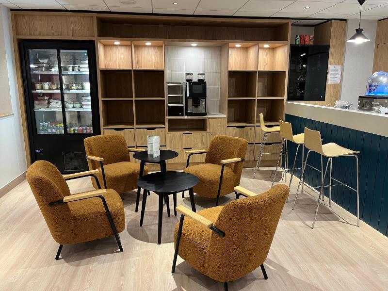 Hotel des Congres - image 35