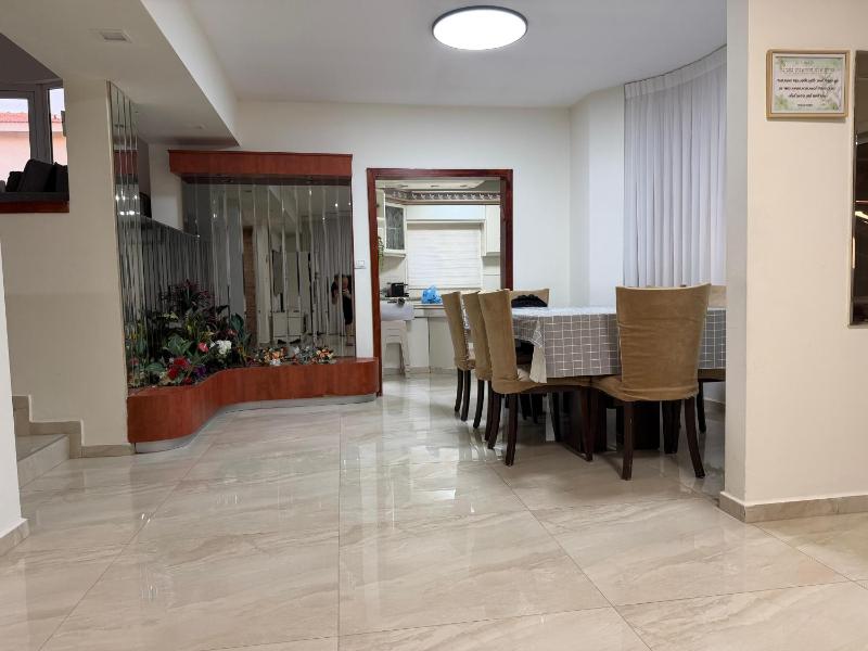 Amazing Villa - image 28