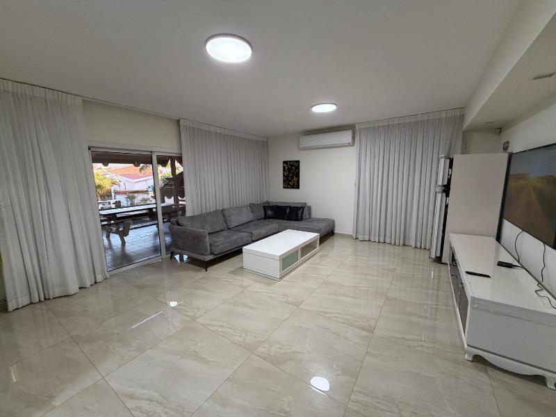 Amazing Villa - image 32