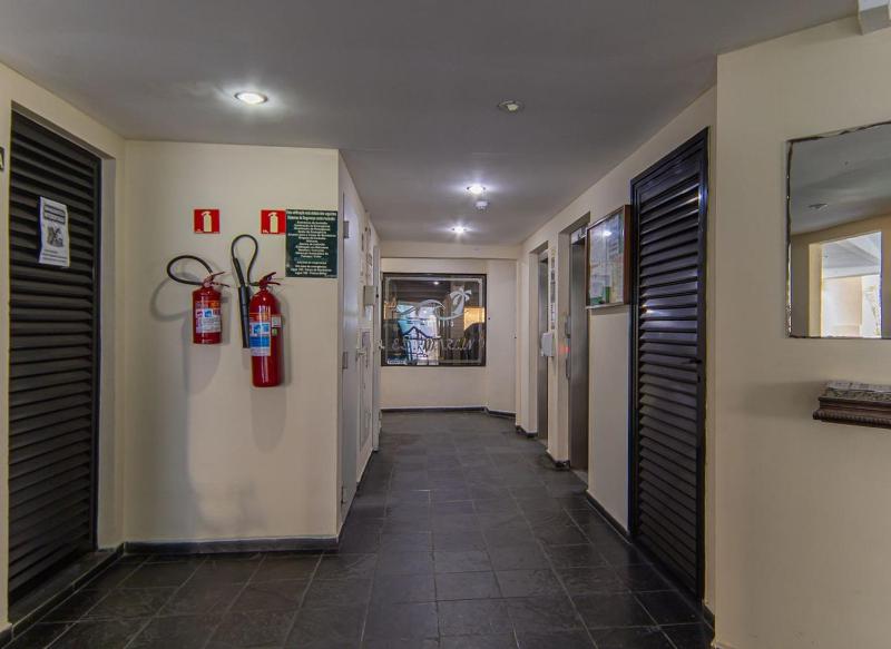 Apto com Garagem poucos passos da Praia Aviacao - image 8