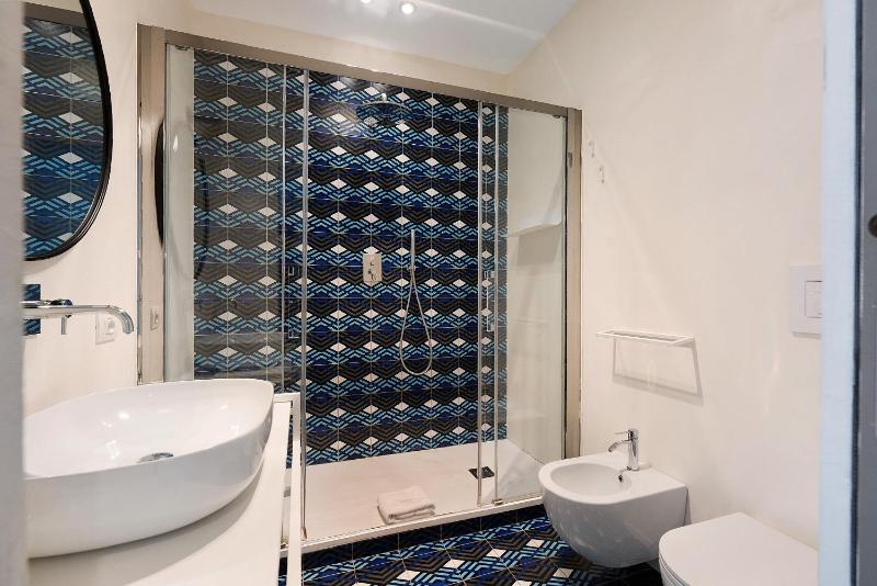 Deluxe Apartments in via Toledo - image 15