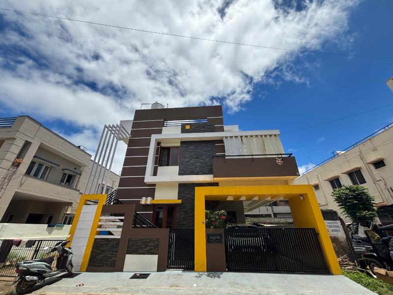 Satgiri Nest House - image 1