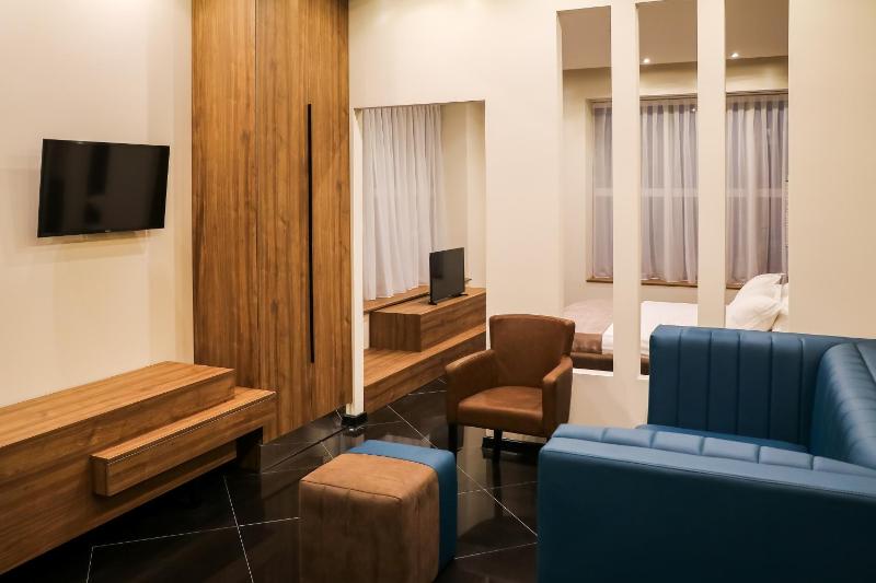Apartment image 4