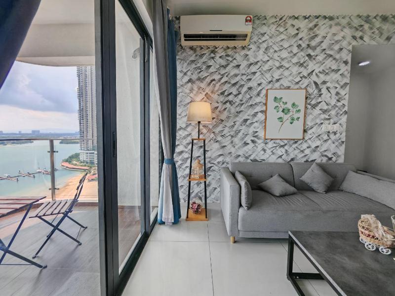 Bay Laurel Sunset Full Seaview Beach Kids Zone - image 19