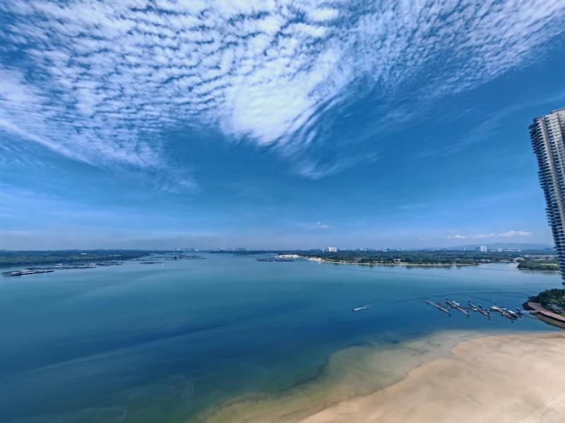 Bay Laurel Sunset Full Seaview Beach Kids Zone - image 20
