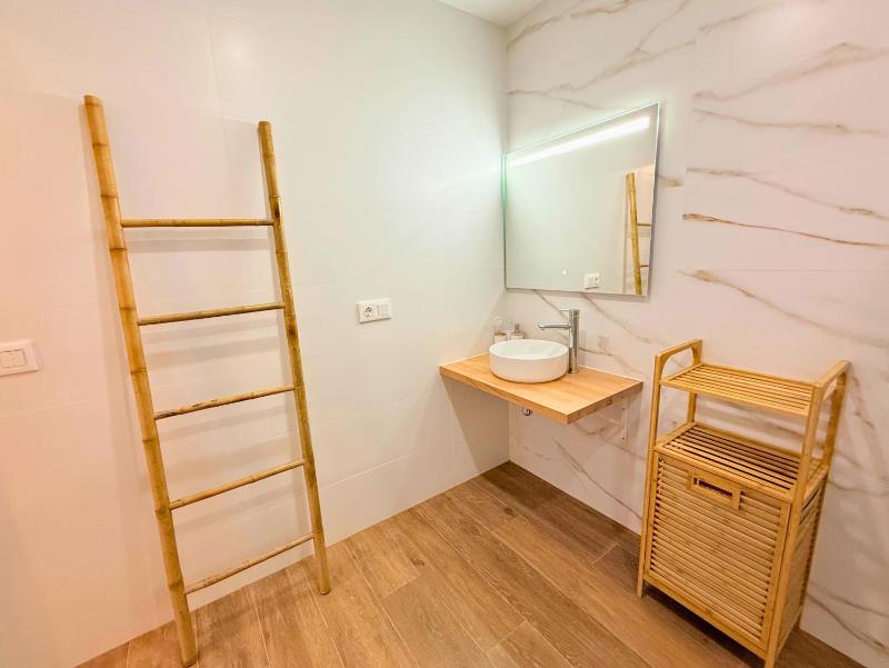 Travel Habitat Mediterranean Apartment - image 13
