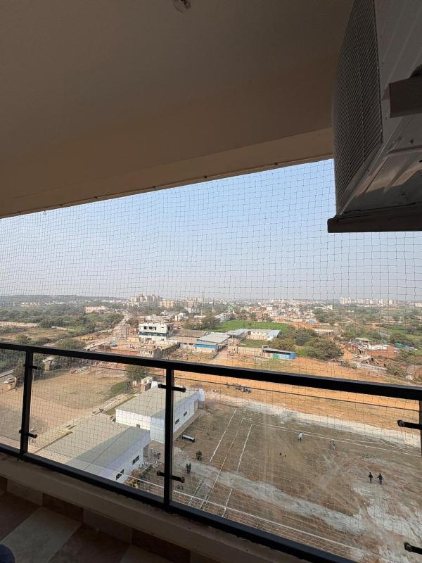 Urban Nest by the View - image 15