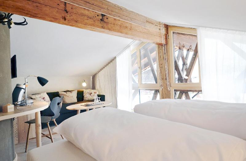 Superior Double Room-Annex image 1