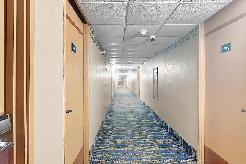 Airport Inn Memphis Near Graceland By Hotel O - image 4