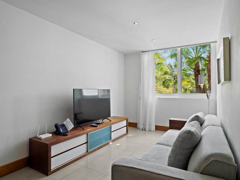 Stay at Ultravioleta Cabarete Beachfront Apartments by EvoKey - image 36