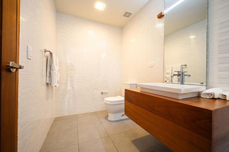 Stay at Ultravioleta Cabarete Beachfront Apartments by EvoKey - image 43