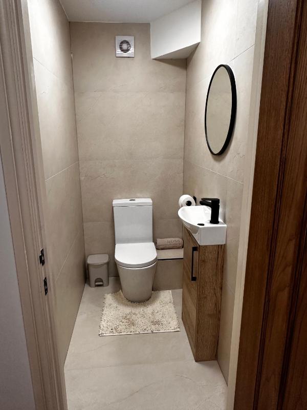 LuxeStay Apartments - image 8