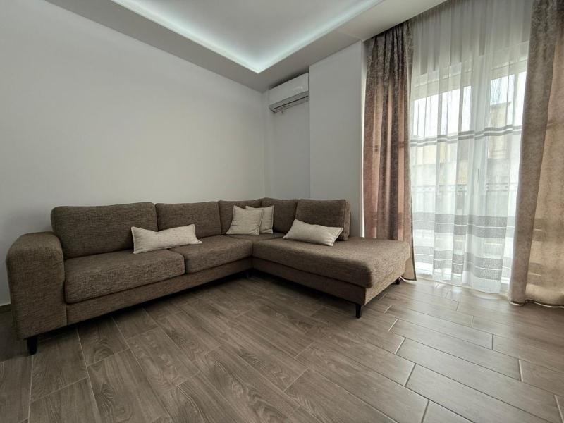 Prestige Apartment Saranda - image 3