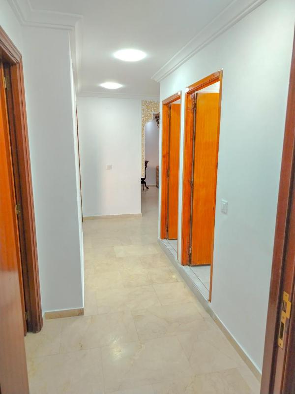 Prime Location Near Train Station Hilton View TGV - image 6