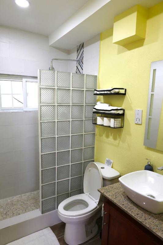 Rose Heights Apartments No 2 - image 2