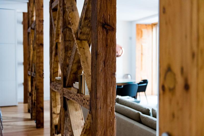 One-Bedroom Apartment image 4