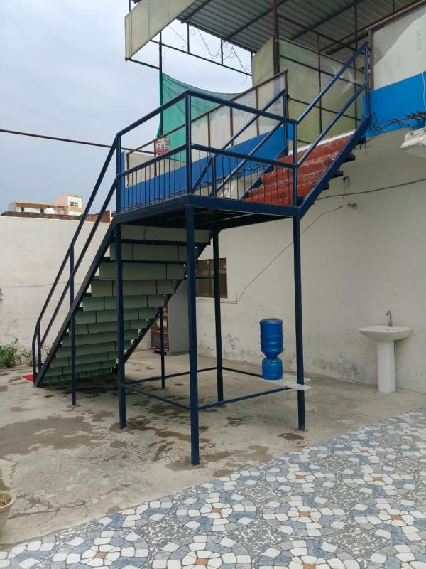 Imperial Inn - image 16