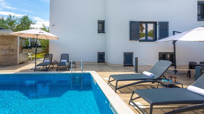 Apartment Estate 2 - Island Krk by Villas Guide - image 17