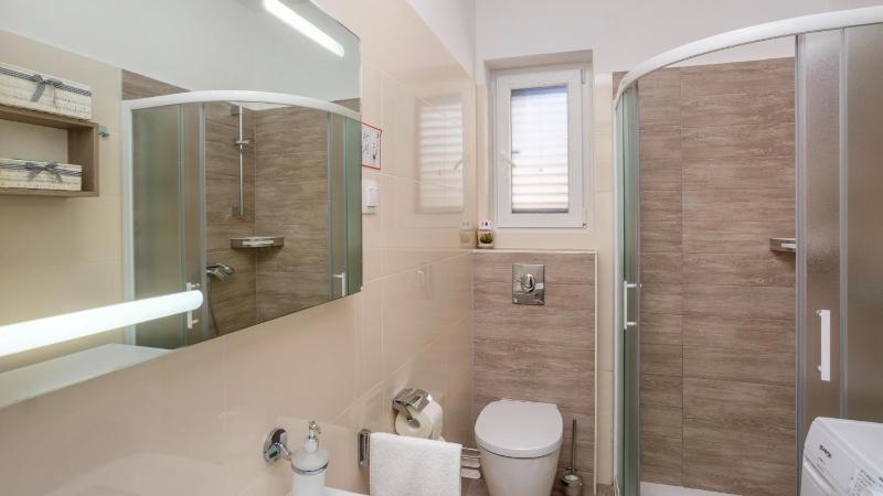 Apartment Estate 2 - Island Krk by Villas Guide - image 6