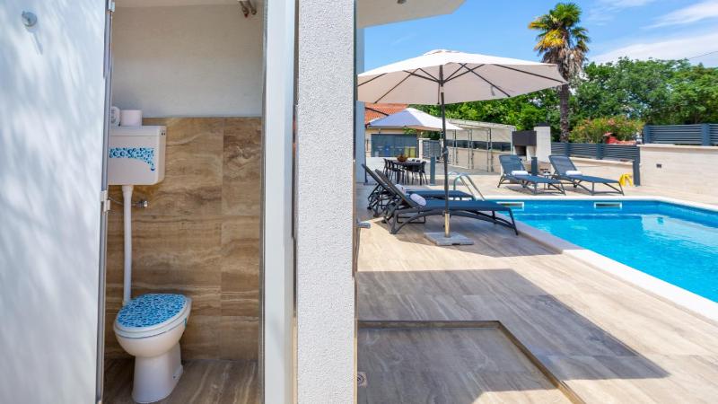 Apartment Estate 2 - Island Krk by Villas Guide - image 18