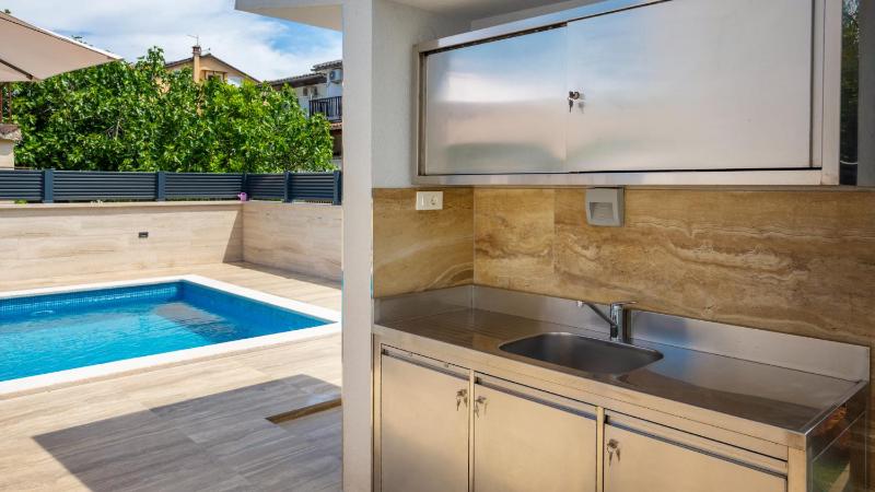Apartment Estate 2 - Island Krk by Villas Guide - image 27