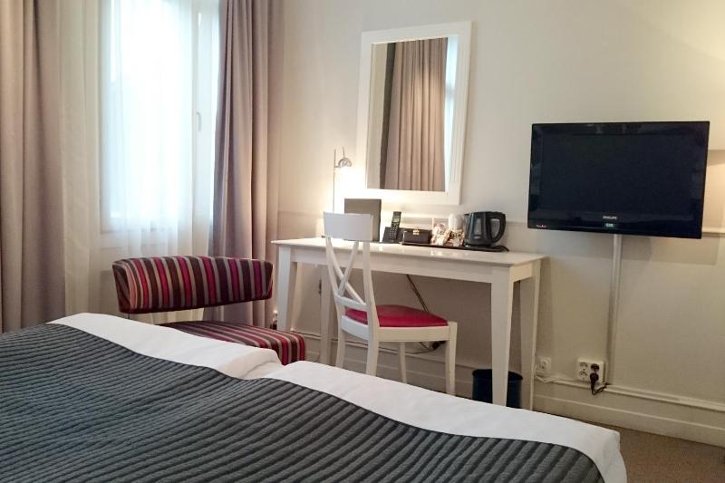 Elite Hotel Savoy - image 34