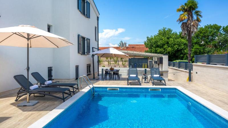 Apartment Estate 1 - Island Krk by Villas Guide - image 7