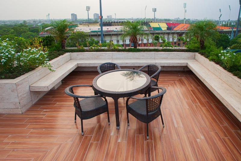 Casareina Luxury Apartments Gulberg - image 8