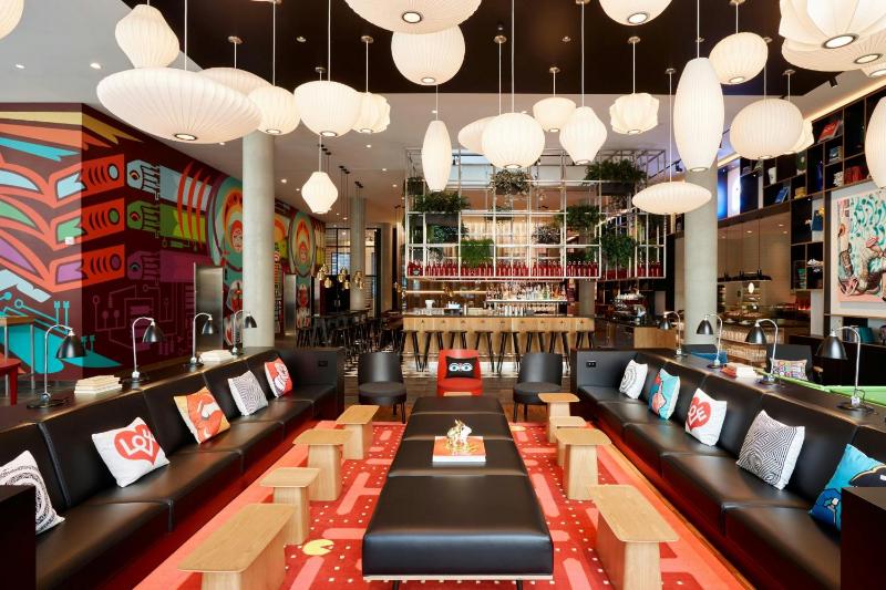 citizenM Seattle South Lake - image 14