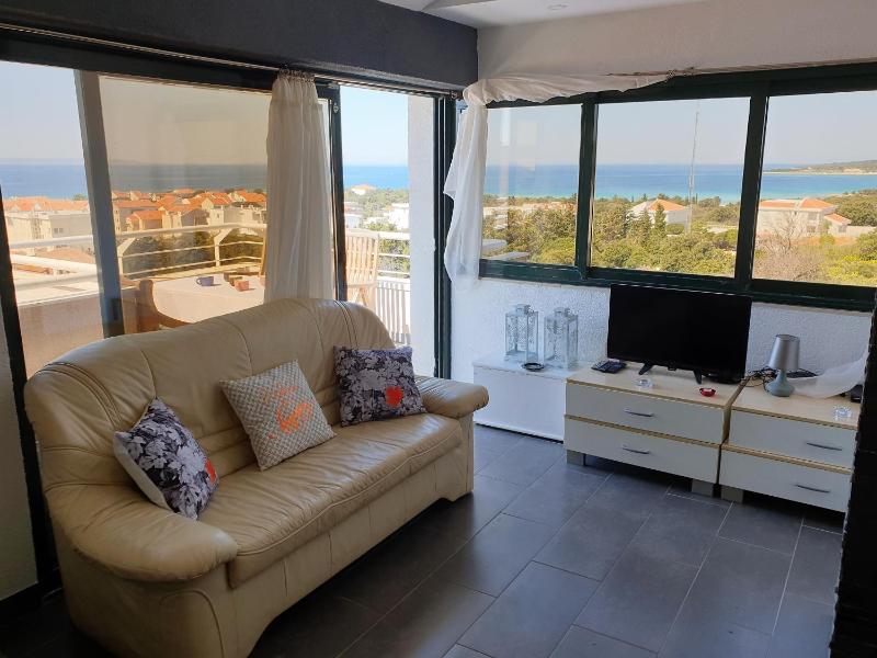 Sea HORIZON Apartments - image 14
