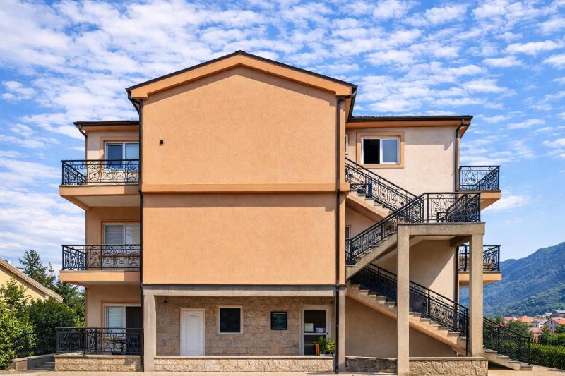 Apartments Zenit - image 3