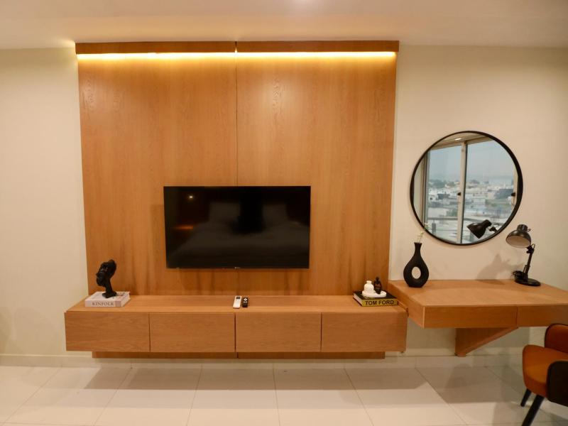 5 star hotel vibe-Premium modern and luxury apt - image 11