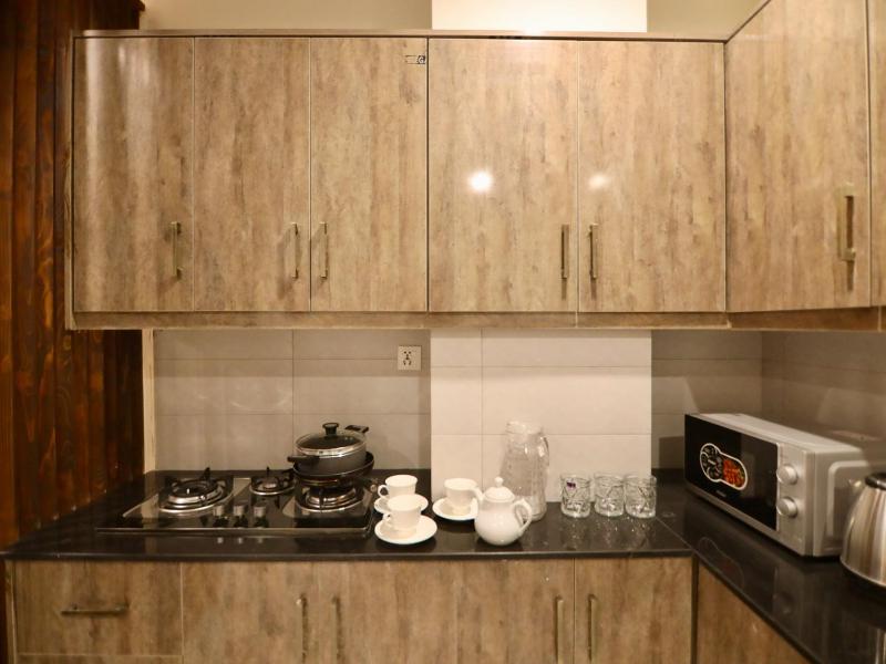 5 star hotel vibe-Premium modern and luxury apt - image 7