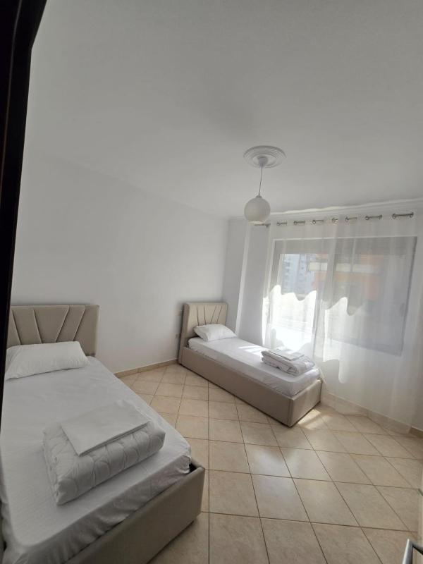 Apartment Lungomare Vlore - image 13