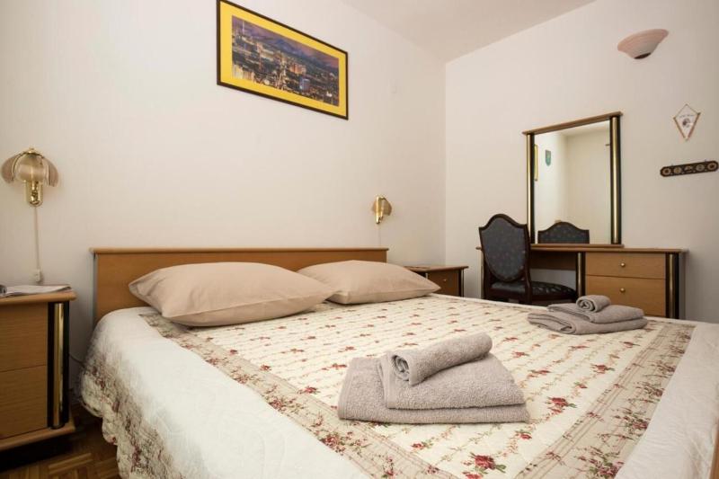 Apartment Vrata Jadrana 1 - image 18